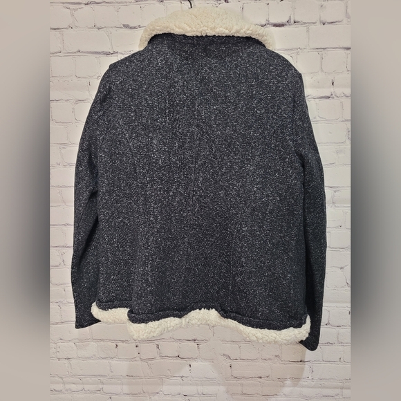 Full Tilt Gray and White Sherpa Lined Jacket‎ Size Large - Picture 5 of 5